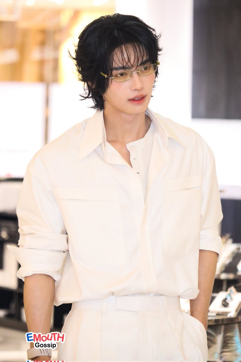 EM_Gossip's tweet photo. หล่อแบบหวาน 100 ยังแพ้ !!! เพราะวันนี้หวานมากกกก 🫣 หนุ่มแว่นอินเตอร์ ตัวพ่อแฟชั่น #วินเมธวิน ในงานเปิดตัว GENTLE MONSTER “VEGGIE COLLECTION POP-UP” ✨️

WIN VEGGIE POPUP ICONSIAM

#WinxGentleMonsterICONSIAM
#GENTLEMONSTER2026
#GENTLEMONSTER #winmetawin
#GENTLEMONSTER_VEGGIECOLLECTION