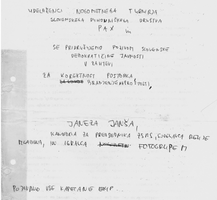 IgorOmerza's tweet photo. 4. junija 1988 sta se v Šoštanju (na turnirju) pomerili nogometni ekipi duhovniškega društva PAX in Mladinine Fotogrupe M (v njej je, ko je bil še na svobodi, brcal tudi Janez Janša). Poziv za izpustitev Janeza so podpisali igralci vseh ekip na turnirju in "gledalci". https://t.co/8KcrLS1SAR