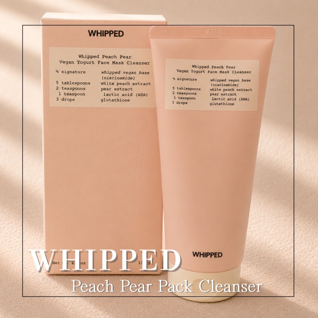 suuuui24's tweet photo. 〖PR🏷️〗

WHIPPED(@whipped_jp )様より
ご提供頂きました𖤐 ̖́-

🍑 Peach Pear Packe Cleanser

⋆┈┈┈┈┈┈┈┈┈┈┈┈┈┈┈⋆

これ、パック・クレンジング・角質ケアが1本でできる優れもの🫣🤍

忙しい日でも顔にのせて1分置くだけだから、時短ケアしたい時にもぴったり◎

グリークヨーグルトみたいなもっちり濃密テクスチャーで、肌にぴたっと密着🐮🥣

やさしくローリングすると微細パウダーが古い角質や毛穴汚れをオフしてくれて、
洗い上がりはつるんとなめらかな肌に👐🏻

ピーチ＆洋ナシエキス、ヒアルロン酸配合で保湿感もしっかり◎

つっぱり感が気になりにくくて、
もっちりツヤっとした桃肌みたいな仕上がりがお気に入り☝🏻 ̖́-

ピーチの甘くやさしい香りで、スキンケア時間がちょっと楽しみになるアイテムだったよ🍑

#PR #WHIPPED #ホイップド #ピーチペアヨーグルトパッククレンザー #白玉桃肌 #Qoo10 #メガポ #メガ割