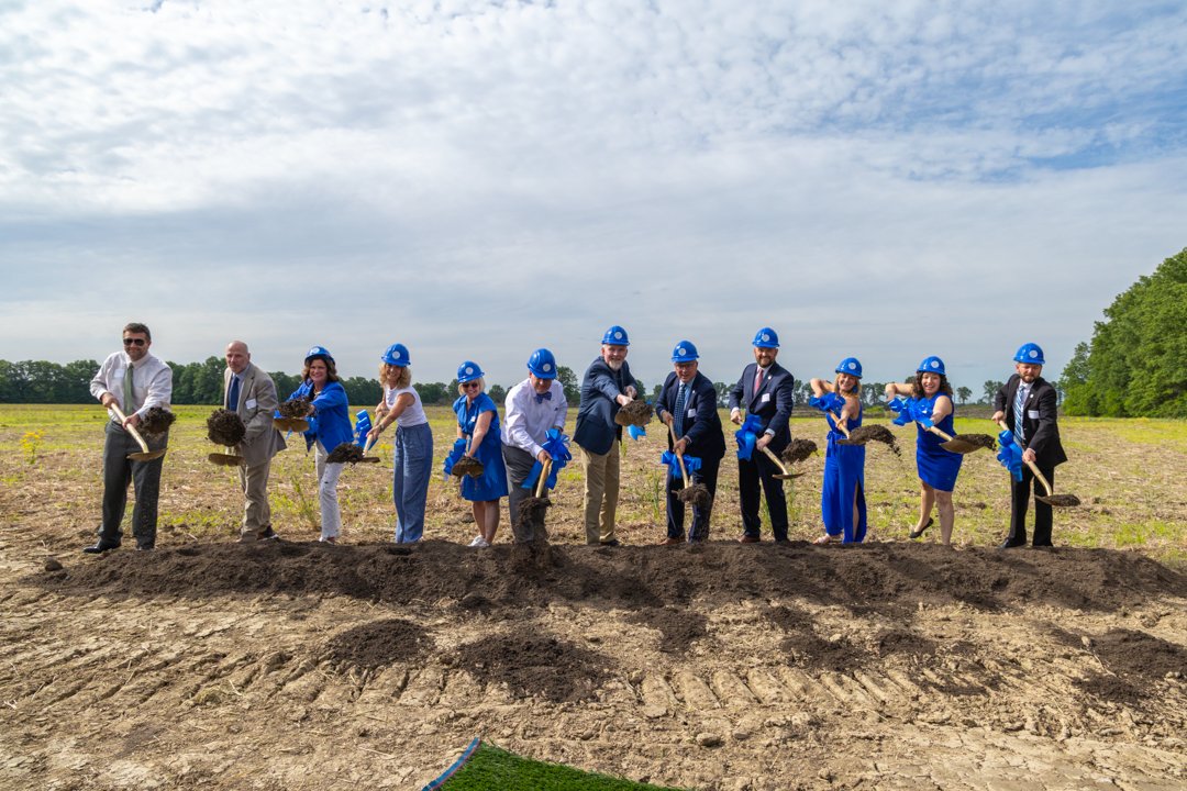 FanningHowey's tweet photo. Thank you to everyone who joined us to celebrate the groundbreaking of Olentangy Schools’ 5th high school 🎉

We’re excited to see the building and campus take shape over the next 2years!

@OlentangySD https://t.co/ZL9WLQ8Nt9