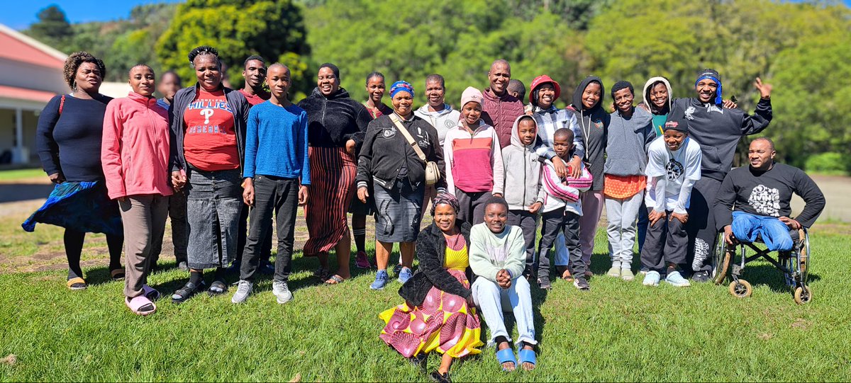 Bulembu's tweet photo. Celebrating family reunification!

These children have been reunited with their families, beginning a new chapter filled with hope and belonging. Please keep them in your prayers as they settle into family life.

# Bulembu #FamilyReunification https://t.co/9asPrJZY6b