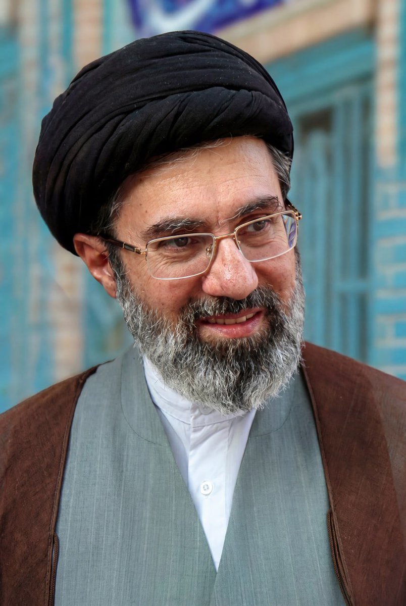 Danialmemar2's tweet photo. رهبر انقلاب هشدار دادند که دشمن به دنبال ایجاد خطا در دستگاه محاسباتی مسئولان است.

پس امروز موشک، خطرناک‌ترین سلاح دشمن نیست. اگر محاسبه‌ها در مواجه با دشمن به خطا برود، تصمیم‌های غلط جایگزین واقعیت می‌شود.
#مذاکره https://t.co/ikFsge10Gw
