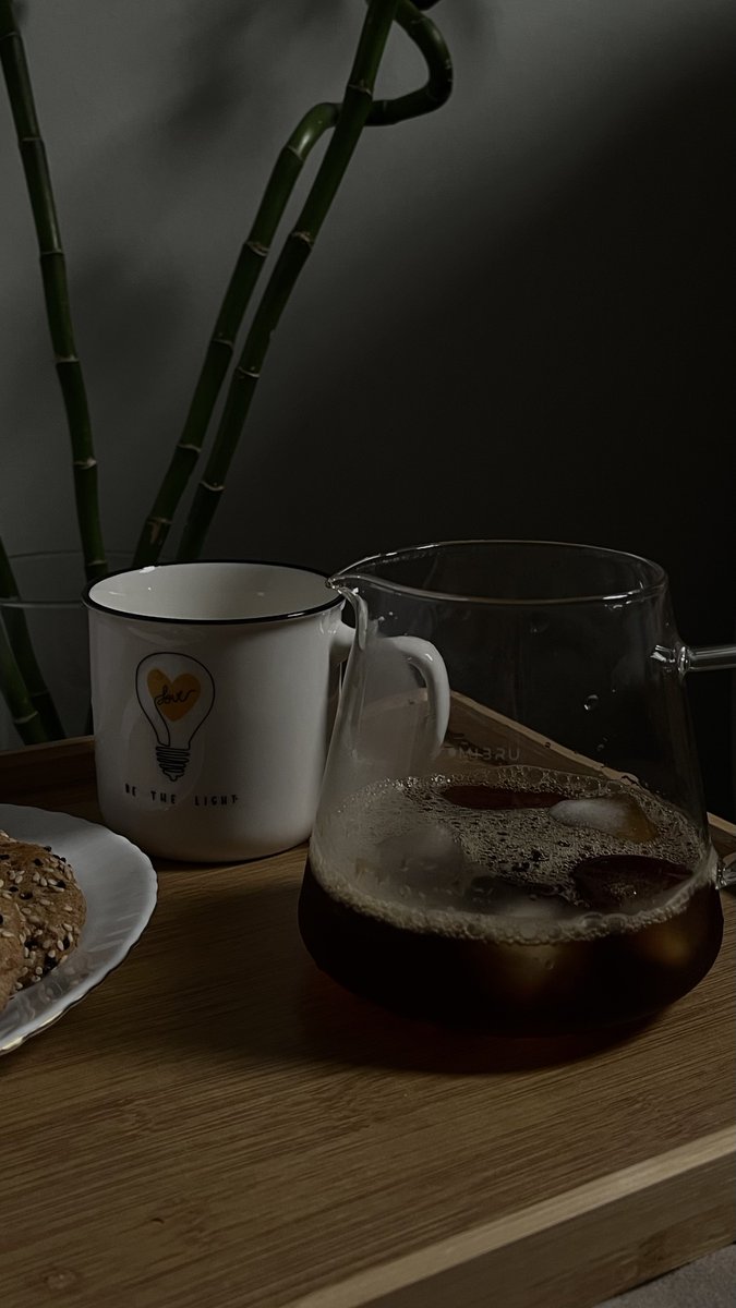 3hd0t's tweet photo. 8:50 | Morning Coffee 🤎 https://t.co/MFDcYZvqyQ