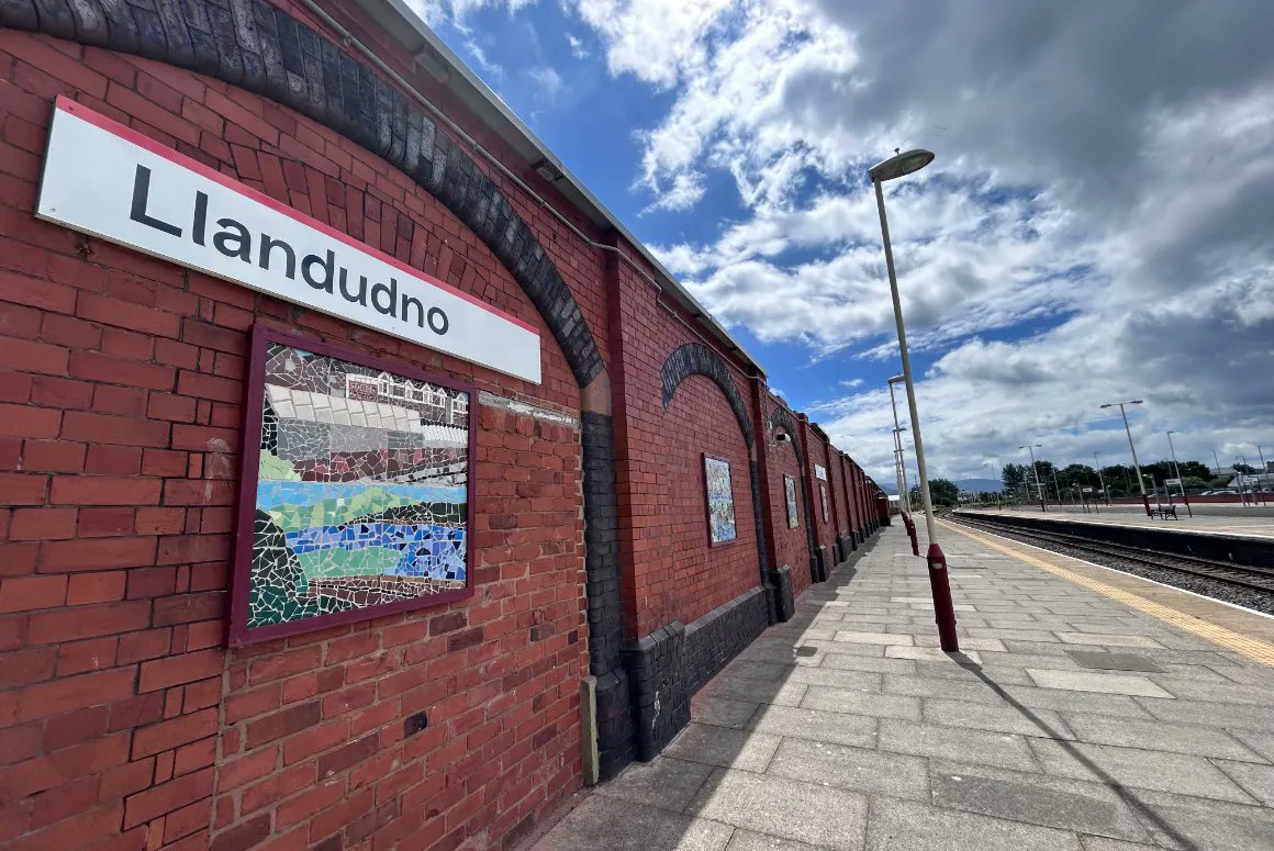 WelshCountry's tweet photo. Young People Reveal New Mosaic at Llandudno Railway Station

https://t.co/ds86y3amaz

@ConwyVNWCoast  #conwyvalleynorthwalescoast #communityrailnetwork #CommunityRail #TransportForWales #MosaicArt #PublicArt #YsgolYGogarth #ALN #InclusiveArts #CreativeLearning #CommunityRailWeek https://t.co/H6xWziLgij