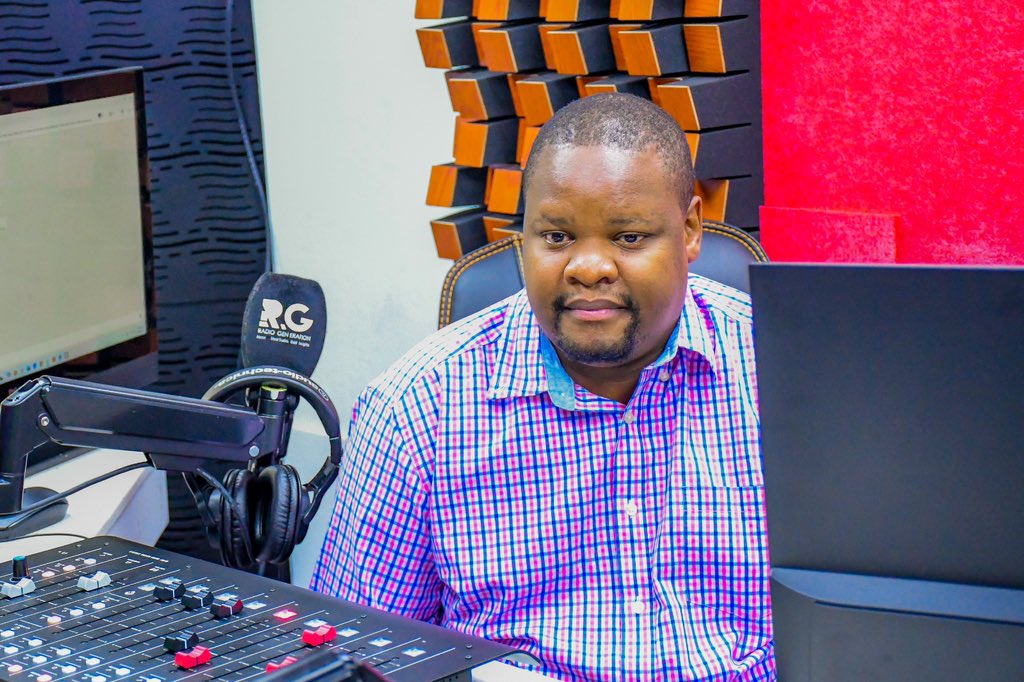 Patrickkilemi's tweet photo. This morning at Radio Generation, I had an insightful conversation with CT Muga and Mung’ala Mbuvi on cooperative reforms in Kenya. We discussed the progress, opportunities, and the transformative role of cooperatives in advancing inclusive economic development.
@SASRA_ke 
@kuscco 
@COOPUNITY 
@accosca 
@NewKpcu 
@newkcckenya 
@RadioGenKe