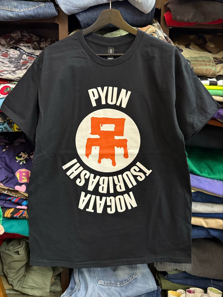 tsuribashipyun's tweet photo. 吊り橋ピュンオリジナルTシャツ3型、遂に再入荷しました〜！！価格は3000円です！一家に一枚ぜひ〜🦀 https://t.co/bAQe8AdHTS