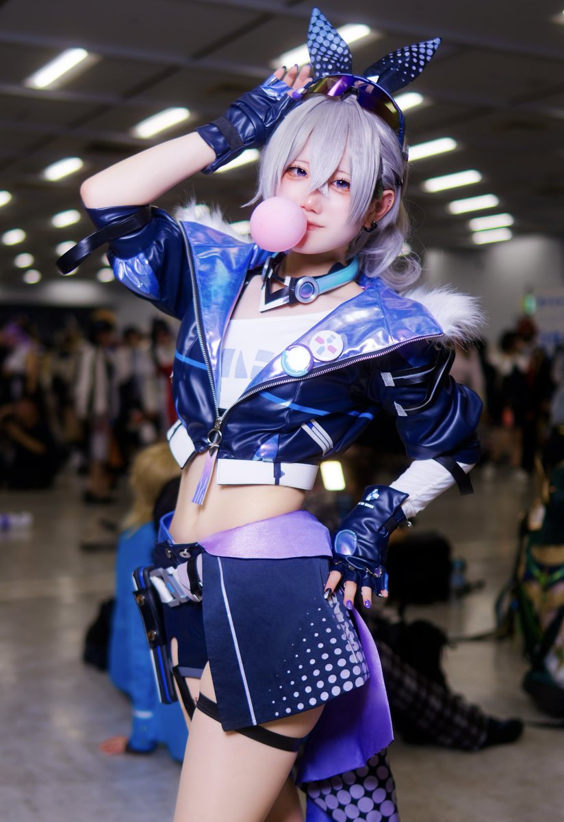 Kirakira_oz's tweet photo. cos 崩壊スターレイル/銀狼
 #HonkaiStatRail  #Silverwolf https://t.co/548X5hHloY