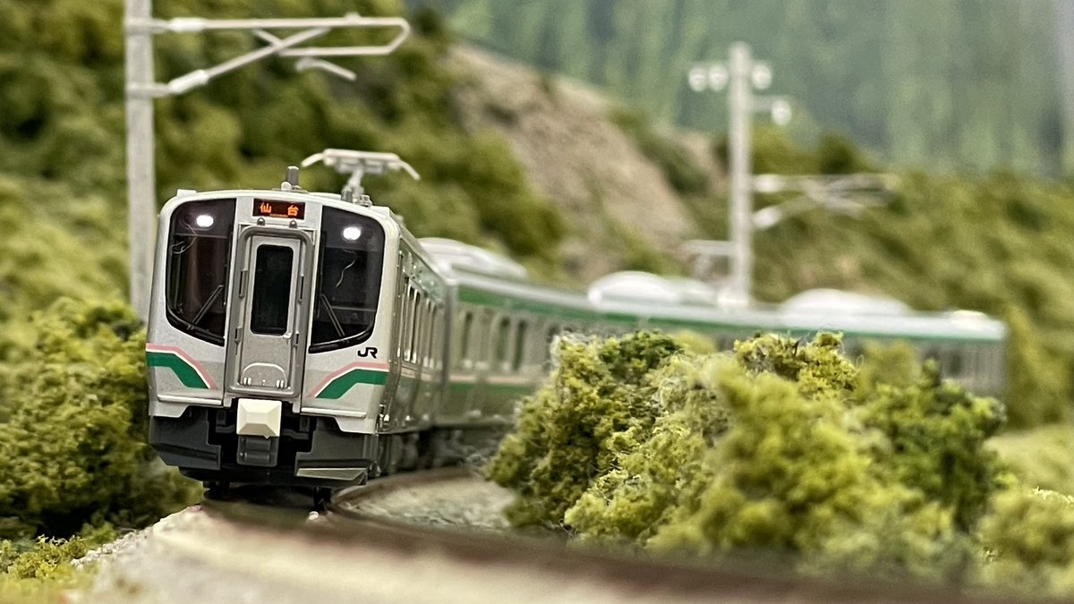 Re_Color_train's tweet photo. 【東京・はなれ3階】本日ご来店のお客様③

E721系1000番台

※ 15番線使用

#リカラーはなれ #リカラー #鉄道模型 #Nゲージ #レンタルレイアウト https://t.co/YkVBRssOxS