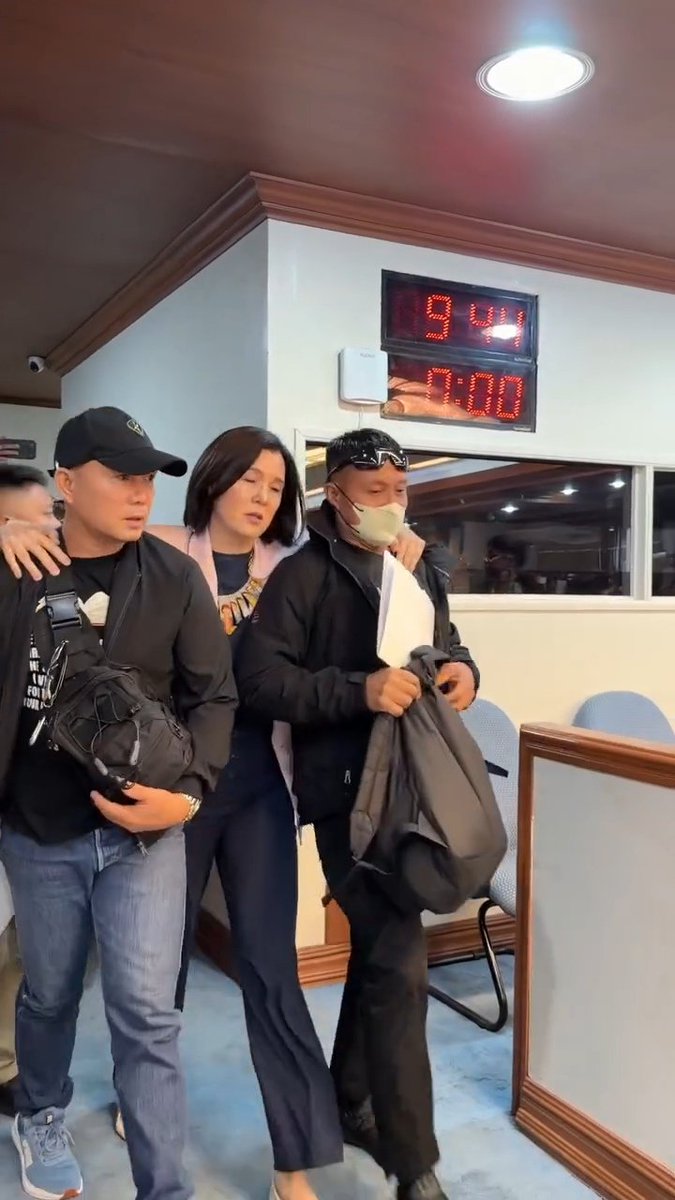 PakSooyoung_'s tweet photo. Pia sa Senado na naghagdan lang vs Pia na naghyhyrox

Grabe naman ang drama mo https://t.co/FeD0Dnglnk