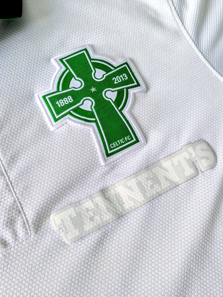 polyester_fever's tweet photo. Nearly through the back log, next up the understated Celtic 2012/13 Third / 125th Anniversary shirt. All about that celtic cross crest. Another bargain picked up from 1892FootballShirts on Insta. https://t.co/scsVPacnw5