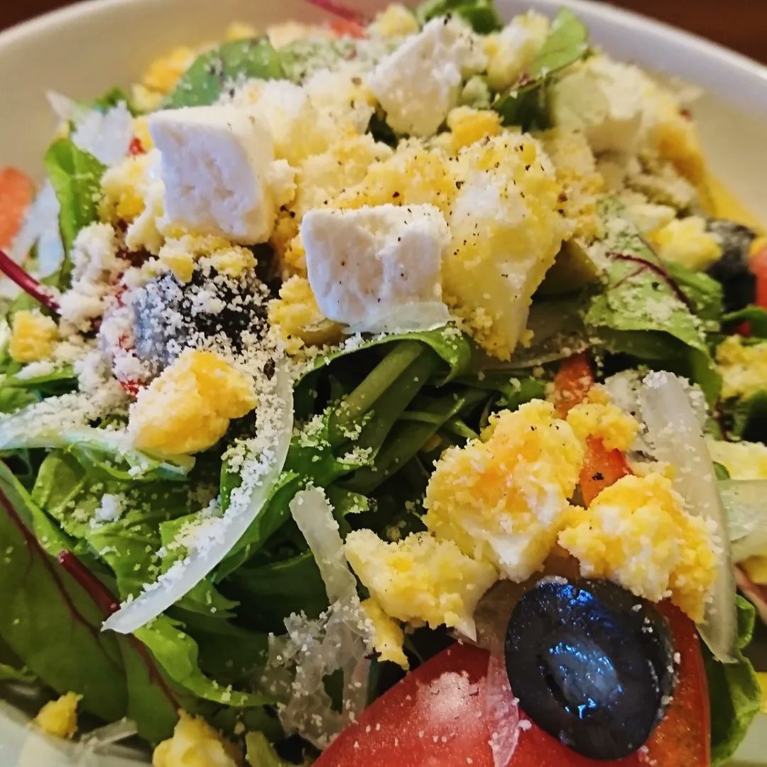 kitchen_daigo's tweet photo. ランチタイムはありがとうございました🙏
ディナータイムもご予約お待ちしております🙇🍴
本日は「ルッコラと生ハムのトルティーヤピザ」ご用意しております🍀
よろしくお願いいたします🍴 https://t.co/8OdtAyVnmp