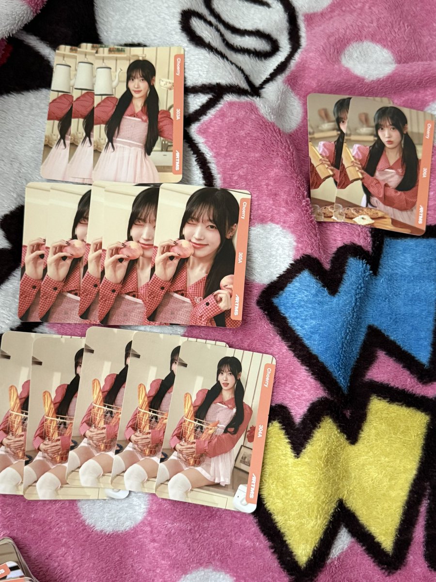 bj900d's tweet photo. 아르테미스 artms objekt 오브젝트

Set (수량 많음) 
Bulk possible + discount
QR only 🅾️ 0.3
Price dm

wts loona pcs poca sell 미공포 희진 현진 하슬 여진 비비 김립 진솔 최리 이브 츄 고원 올리비아혜 혜주 이달의소녀 이달소 오아써 오드아이써클 당첨자 한정 버플 oec club icarus https://t.co/diSryPXzKO