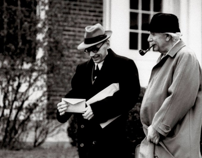 PhysInHistory's tweet photo. Kurt Gödel discovered a new class of solutions to Einstein’s field equations in 1949, known as Gödel universes, which allow for the possibility of time travel. https://t.co/XY2qKEjJuO