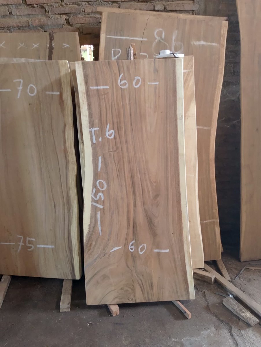 m_mebeltrembesi's tweet photo. Top Meja Trembesi Alami 150x60
Ready Stock dengan kaki Meja, tebal 6 cm
WA : 088215302847
Lokasi : Mulyoharjo, Jepara
Web : https://t.co/ibAQgoxH0J
Silahkan WA kami untuk pemesanan
Kami juga menerima order kustom
#topmeja #toptrembesi #mebeltrembesi #toptable #suartoptable #meja https://t.co/f9ybiVMEXm