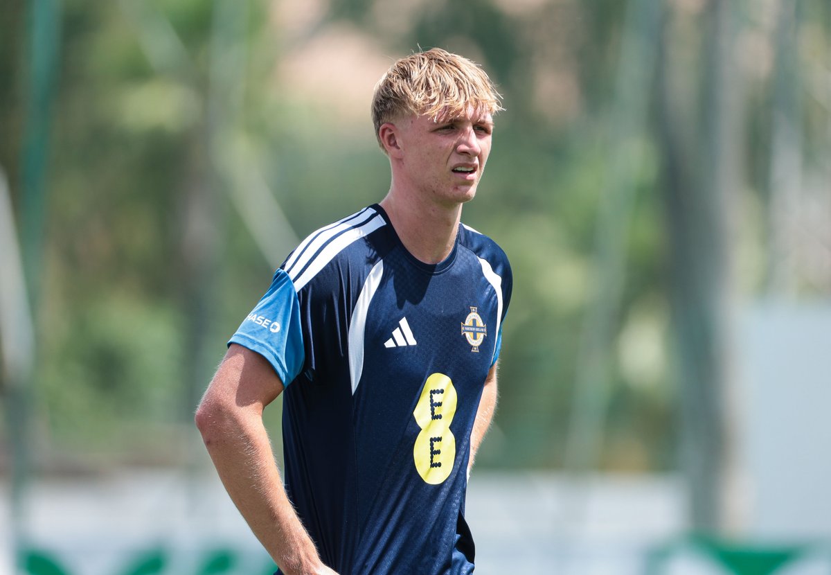 Rovers's tweet photo. 🍀 Tom Atcheson will be hoping to earn his second senior cap for Northern Ireland later today as the GAWA take on Guinea in Spain.

Good luck, Tom! 🌹

#Rovers 🔵⚪️ https://t.co/RNVhK2ISyc