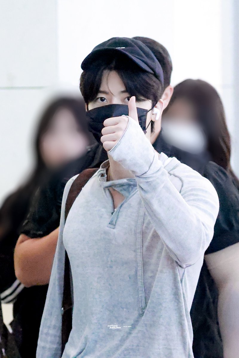 CaffeineA0813's tweet photo. 260604 ICN🛫

#재민 #ジェミン #JAEMIN #NCT #NCTDREAM https://t.co/bAaMtwrVzV