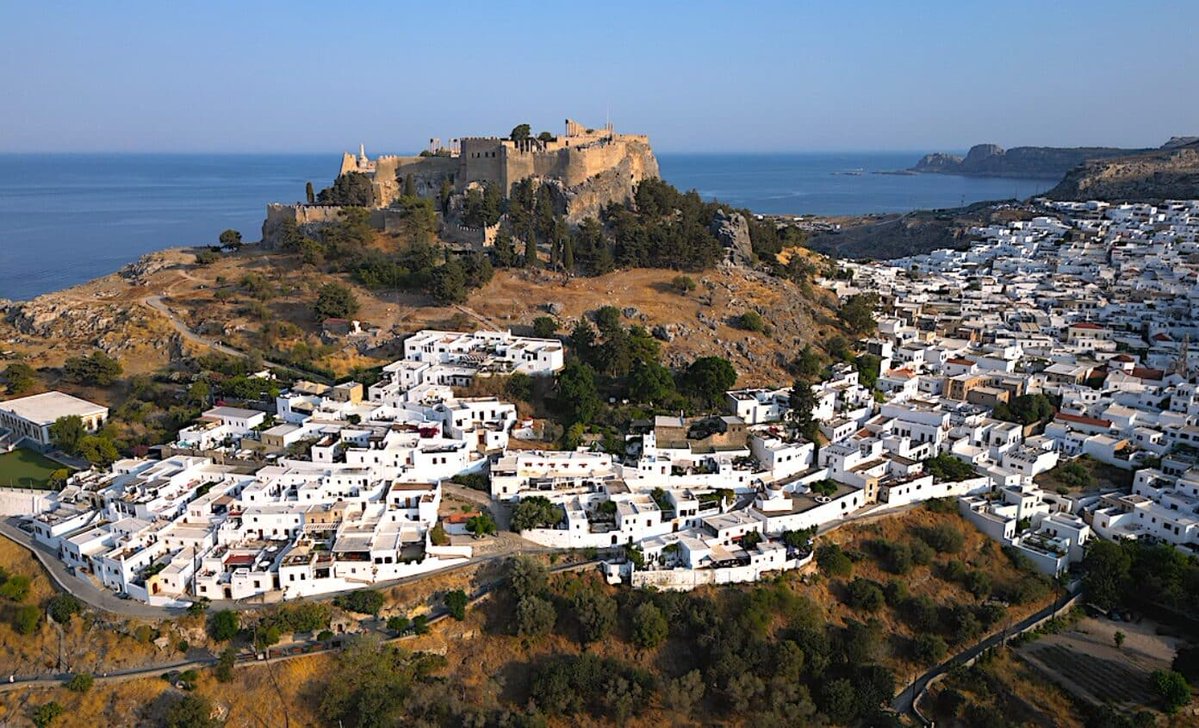 Sarah404BC's tweet photo. The Rich History of the Acropolis of Lindos on Rhodes

https://t.co/4mquv87bDn https://t.co/QvuDcg7wZq