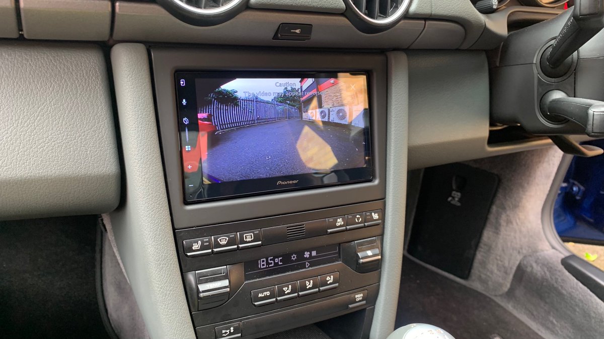 dynamic_audio's tweet photo. PIONEER SPH-DA77DAB 6.8" CarPlay Android Auto Stereo and ND-BC9 Reverse Camera installed in PORSCHE 911 2009 model.

@PioneerUK @PorscheGB https://t.co/IlIzPacB6q