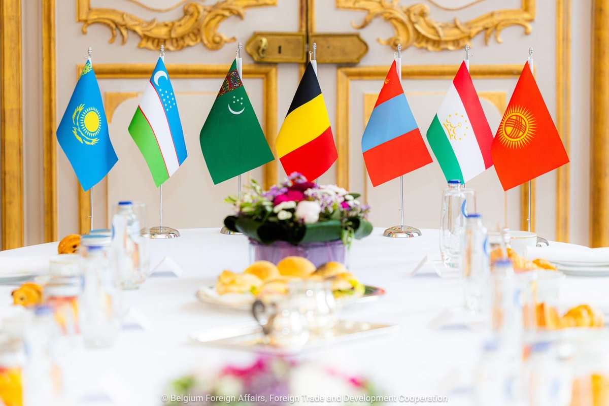 KazBrussels's tweet photo. At a working breakfast hosted by Belgian Deputy Prime Minister &amp; FM @prevotmaxime  with CA Ambassadors, Ambassador @romanvassilenko highlighted 🇰🇿-🇧🇪cooperation. Belgium is a top-10 investor in Kazakhstan, with opportunities in logistics, #CRM, #AI and the #MiddleCorridor https://t.co/OfdGKrH2hb