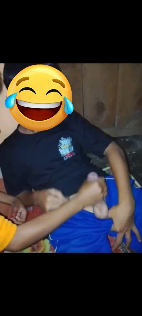 mikocil22's tweet photo. ups 🤭 https://t.co/hFnT9VxX4K