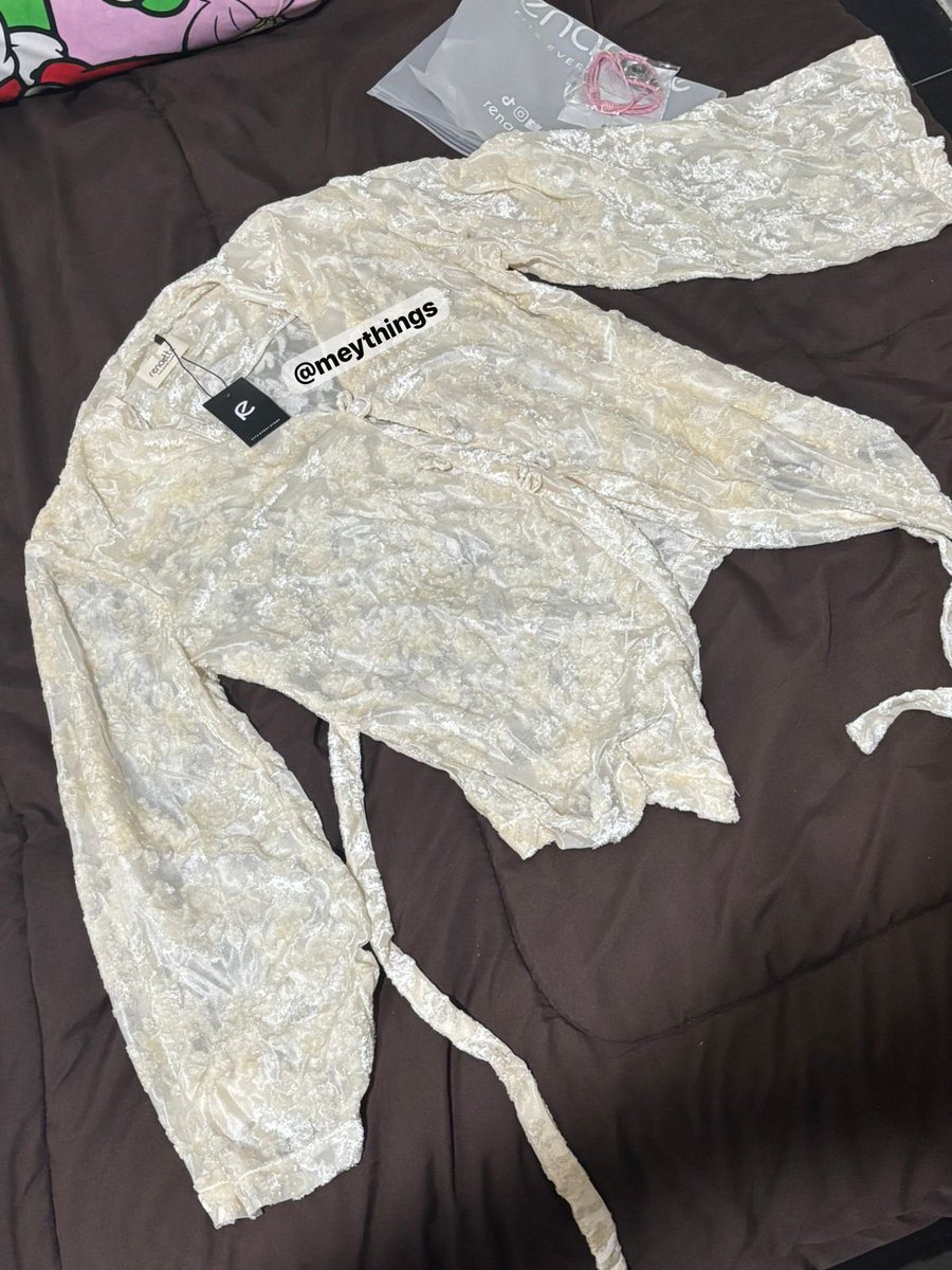 meythings's tweet photo. WTS
Dijual Kiara Top by Renaette
“Porcelain - All Size”
kondisi baru / blm pernah dipakai

bisa 🍊/ cod 📍depok

tag. baju blouse prelove https://t.co/hhJd9VFBaB