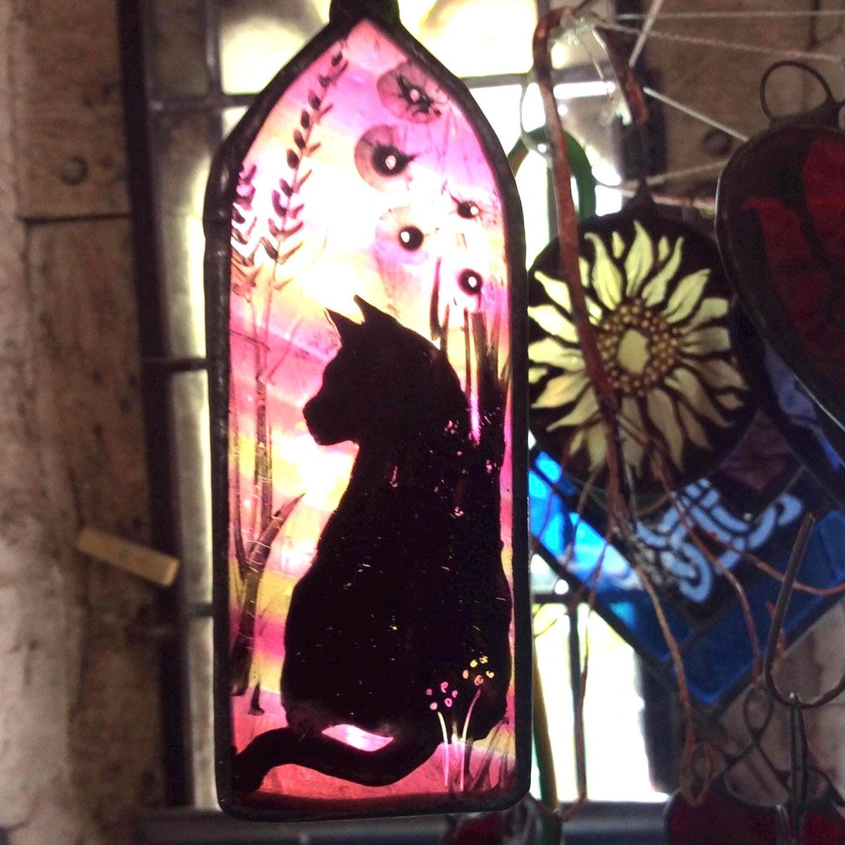 Fabstainedglass's tweet photo. special shout to you @BellaTheCat109 thank you for the retweets!!! These are on offer atm just in case you need one 😉💖
https://t.co/cN5zWQa6gg https://t.co/hH7HJTL8Fd