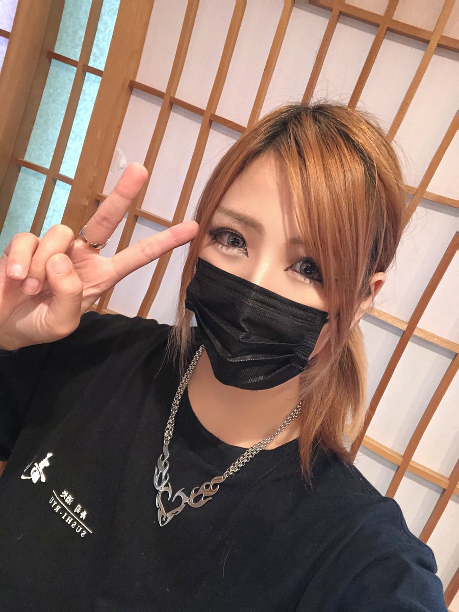 vr1013's tweet photo. 18:00〜OPEN
寿司竜🍣

ちょい飲みも大歓迎！
お待ちしております♪ https://t.co/jHVgJdNQZ8