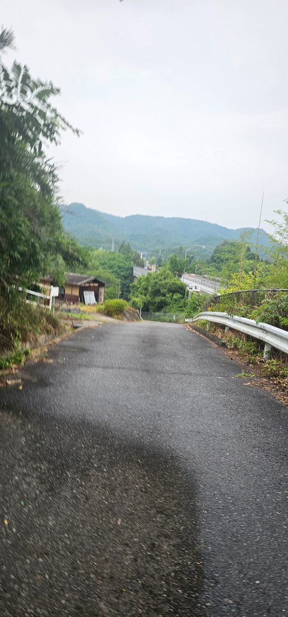 J_InJapan's tweet photo. Shitty post typhoon weather
#福山　#福山市　#広島県 https://t.co/aFnmRIRMhN