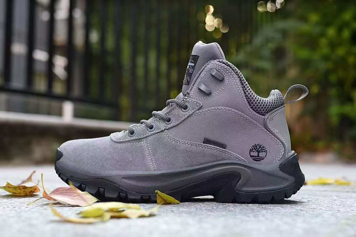 eowino16's tweet photo. @gabrieloguda With only ksh 3500
You can get yourself all wather/all terains quality shoes .
Give us a call on 0716241478 for more https://t.co/CznQ170AOq