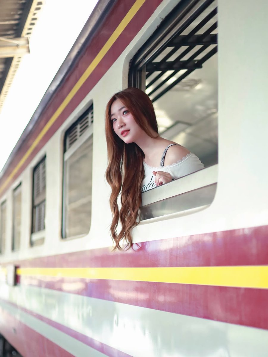 BerryEvery_48's tweet photo. [Berry IG Update]

ฉึกกะฉัก ปู้นนนๆๆๆ🚂🚃

#berrybnk48 #BNK48 
#berryeverything https://t.co/Fv6tJZXO7h