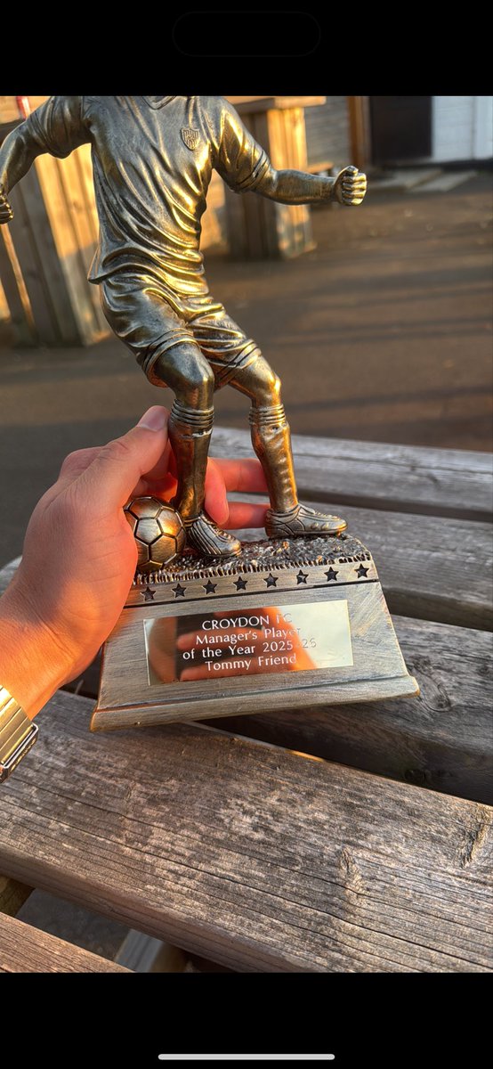 TommyFriend03's tweet photo. A few more 🏆 😄 https://t.co/J7ASjiLPzC