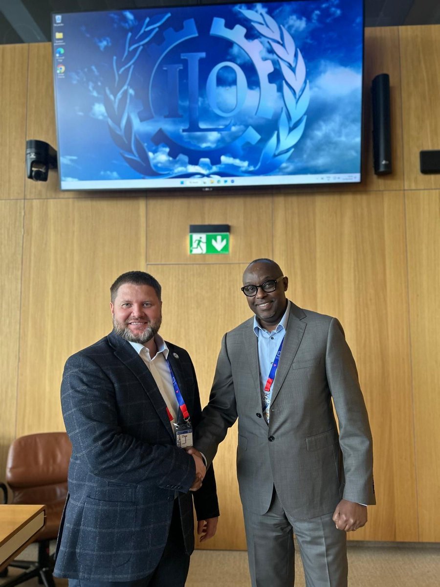 ituc's tweet photo. 🗣️ "We stand with Ukrainian workers amid continued Russian attacks."

Speaking at the ILO event Workers, War and Resilience: The Role of Ukrainian Trade Unions and Global Solidarity, Eric Manzi reaffirmed the ITUC’s solidarity with workers in Ukraine.

The ITUC is appalled by the rising civilian casualties and the destruction of homes, schools, healthcare facilities, public services and cultural sites. As workers continue to provide essential services under extraordinarily difficult conditions, the ITUC condemns these attacks and calls for full respect for international humanitarian law.

Workers and their families must be protected and supported to rebuild their lives, workplaces and communities. Lasting peace, social justice and security can only be achieved through respect for international law, genuine dialogue and common security for all. 

#FightForDemocracy #Ukraine @manzieric65 @ilo