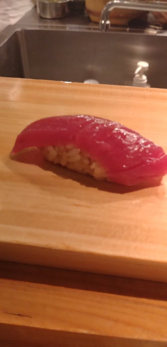 ken_seta's tweet photo. 明日は落語の日・寄席の日
#飯テロ #明日は #明日は何の日 #赤ずし #握り #鮨 #sushi #グルメな人と繋がりたい #嫁にしたい男 https://t.co/RCDzrHbuDQ