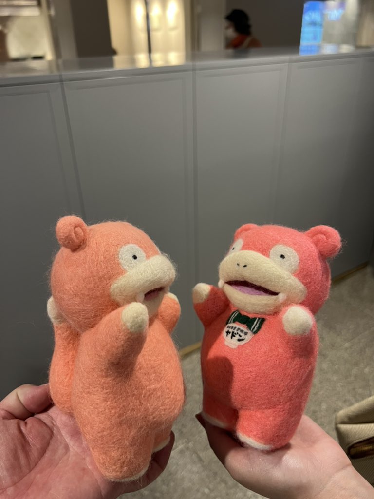 zamas_megane's tweet photo. やぁん
やぁんやぁん
やぁん

やぁんやぁん

やぁん

@puchikosan154 ぽてまよさんと　@yadonko_awa やどんこさんのヤドン達がお話ししてます。

かわいい🩷🩷🩷 https://t.co/Lqj8KnwGfb