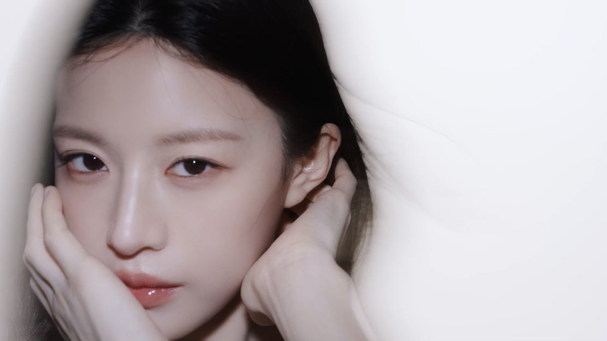 O422luv's tweet photo. 진짜분위기미쳤고너무예쁘네｡｡ https://t.co/totWuDvfqM