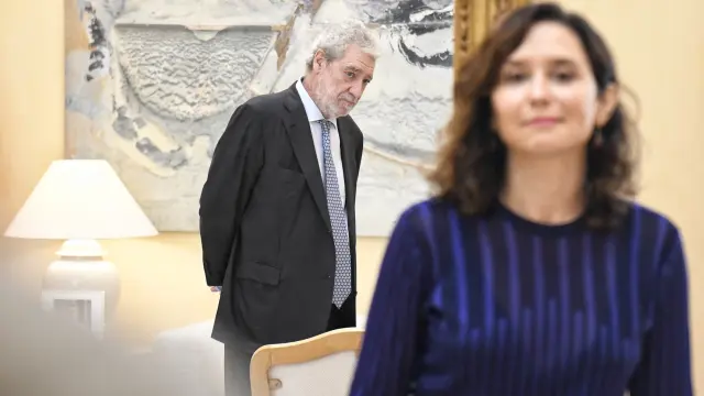 mrspain71's tweet photo. ❌La operación "Borrar el rastro de Ayuso" se complica.

La obligación de los bancos en conservar la documentación durante 6 años podría estar dilatando la autorización del juez Antonio Viejo.

A la par la UCO sigue sin entregar el informe del novio de Ayuso encargado hace 1 año. https://t.co/ygtV7w0gPa