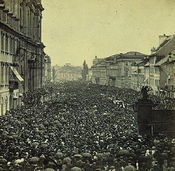 britishpoles's tweet photo. Today in Poland, we celebrate the great Solemnity of Corpus Christi (Boże Ciało). Celebrated since the 13th century, it remains one of the most important religious events in the country. 
The day is traditionally marked by a public procession with the Blessed Sacrament.
In the picture: Corpus Christi on Warsaw’s Krakowskie Przedmieście, 1861.