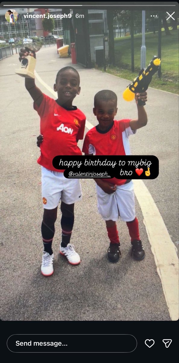 mufcacademy91's tweet photo. Tears Vincent Joseph is already soft launching the United move. Childhood United fan. 👀 https://t.co/049igHDoZs