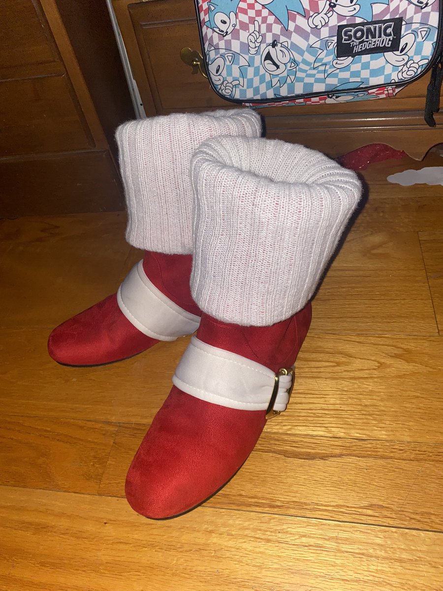 chocosun4evr's tweet photo. a lot of sonic boots discourse can be ended by saying I Made Them In Real Life And They Are Just Like That https://t.co/rdAjGMc5p0