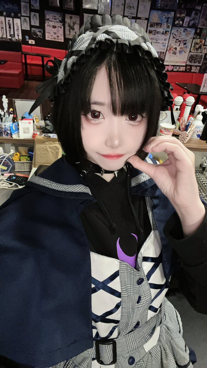 guild_yue's tweet photo. ゆえ本日もいんしてます👻❣️
朝までお待ちしております〜！！

前半はあいさんと✨️
#アニソンバー #コンカフェ嬢 https://t.co/jWhWaakFha