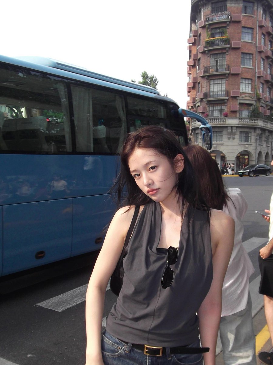 ayjpix's tweet photo. #ANYUJIN instagram update (1) https://t.co/yfUjsdM0gq