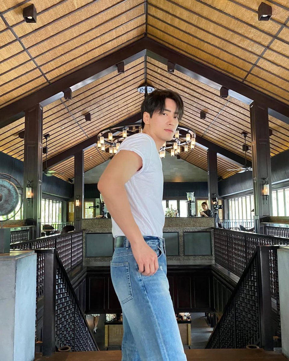 Perfectjunhyuk's tweet photo. @pompo0770 @ayeun0313 데이즈드..!! https://t.co/mu537ED6sb