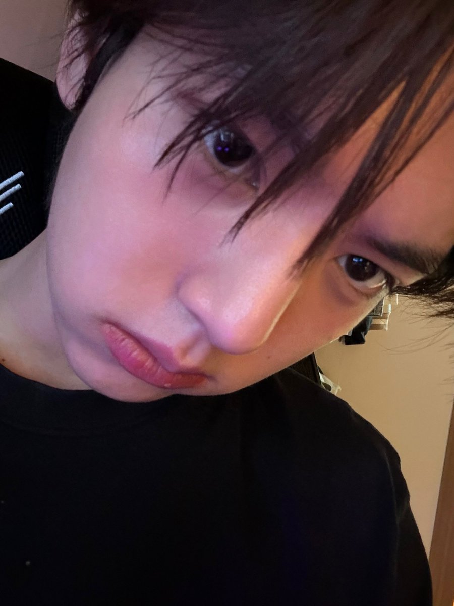 hyjtexts's tweet photo. 260604 🐰📸 18:22 kst https://t.co/NzhMW1W0yX