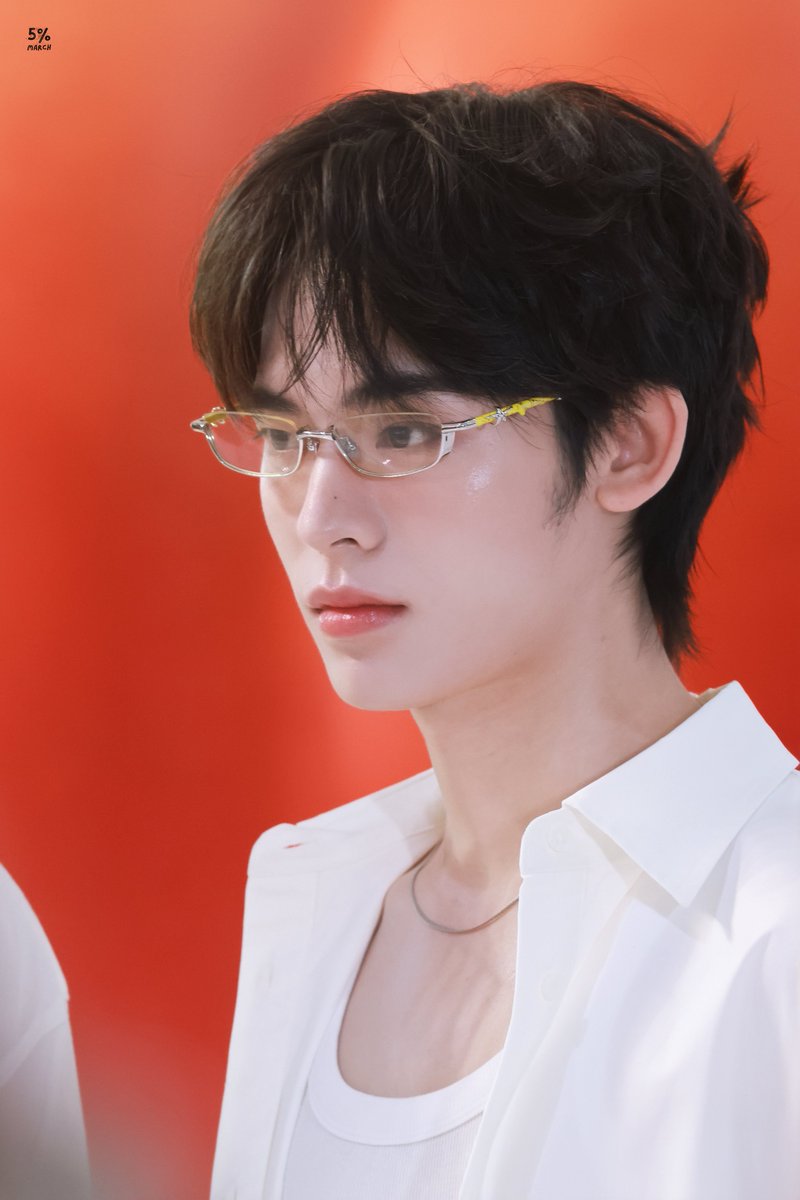 5percentmarch's tweet photo. — 04062026

ไม่เหมือนเดิน เหมือนลอยมา 🪽🤍✨

:TEETEEPOR VEGGIE POPUP ICONSIAM

#TTPxGentleMonsterICONSIAM
#porsuppakarn https://t.co/RFtIK6SOh9