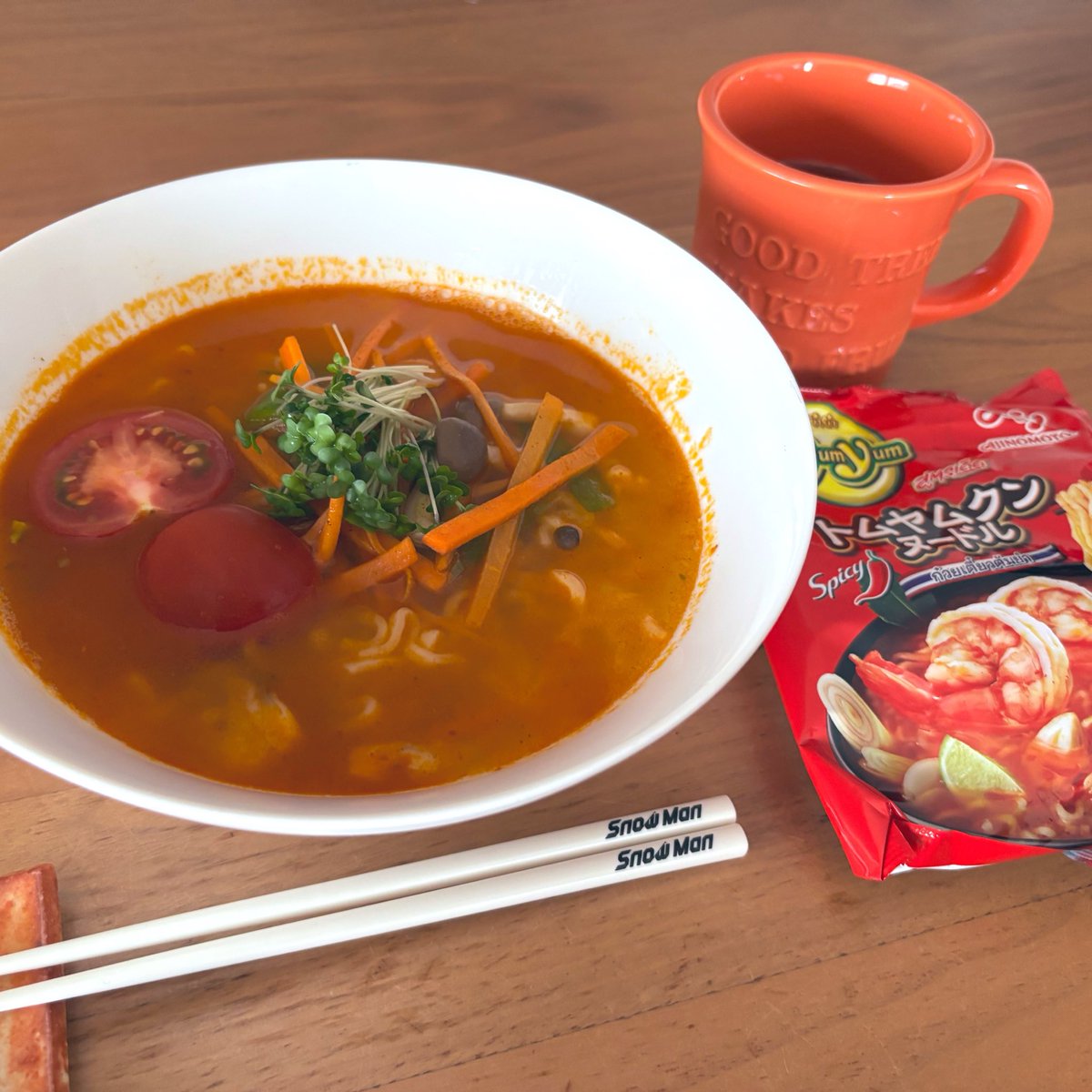 昨日康二くんがYumYum食べてたから 私もお昼に食べました🧡（忠実