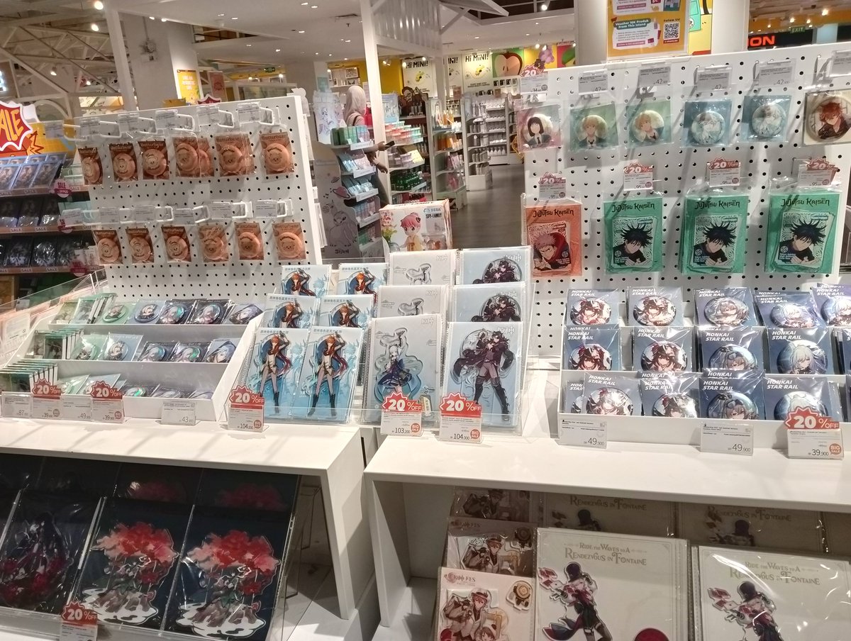 nagumopacarku's tweet photo. Official merch hsr &amp; genshin di ohsome Margocity, beberapa banyak yg sale https://t.co/OnexqK6nO5