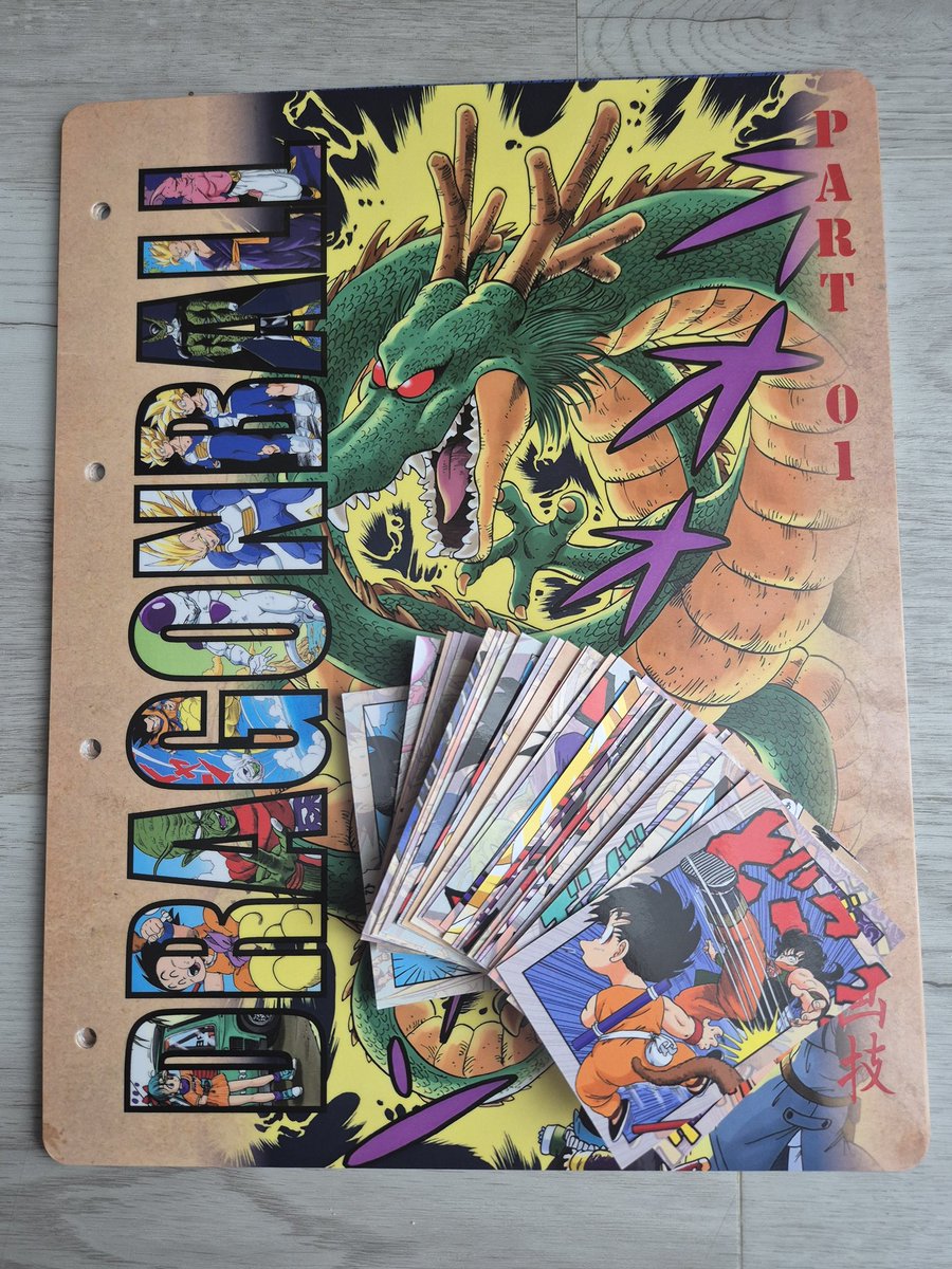 BoblpongeBall's tweet photo. Réception des deux dernières part des #kakuwaza, projet qui aura duré 10 ans, et réalisé par @dbfancards et moi-même. On espère que ça vous aura plu. Je ferai sûrement une video recap de l'ensemble de la collection. #dragonball #dragonballz https://t.co/egtfIFSa8s