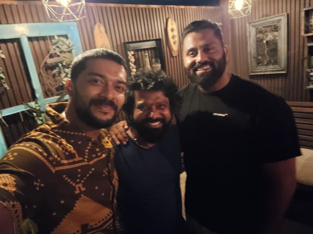 directorprems's tweet photo. @mango_pachcha 👌. All the best maganeee @sanchithsanjeev u did 🔥 we got mass hero ❤️.  @KRG_Studios @iampriya06 darling @KicchaSudeep. @Karthik1423 @yogigraj. https://t.co/Fsf5HUUys6