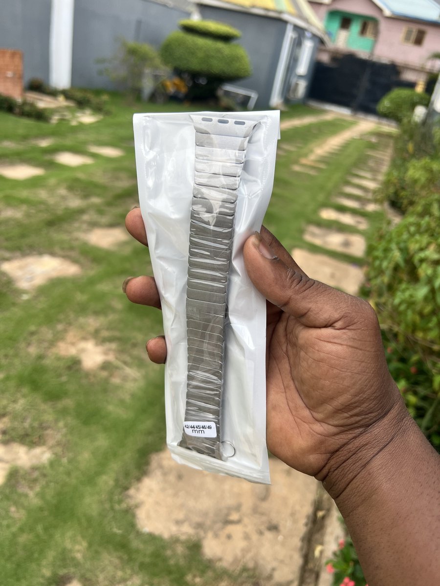 icellhub_gh's tweet photo. LINK Stainless Steel with Titanium Colour Bracelet Band for Apple Watch 42/44/45/46/49mm

Price :: Gh¢ 699

—————————————————————-

Call / WhatsApp :: 0555551816

——————————————————————-
Pay on Delivery (Accta &amp; Tema Only) / Pay Before Delivery (Outside Accra) https://t.co/mcnno8zsBa