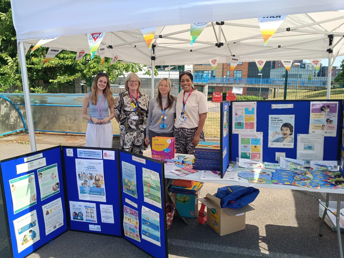 HCTNHS's tweet photo. Our Health visitors loved the Family Fun &amp; Information events in Watford and Stevenage last week. 

DYK @hertscc is developing new Best Start Family Hubs by building on the strengths of the existing family centres in Watford &amp; Stevenage.

Find out more: https://t.co/aWzVRdaY3l https://t.co/7FAcRo67v8